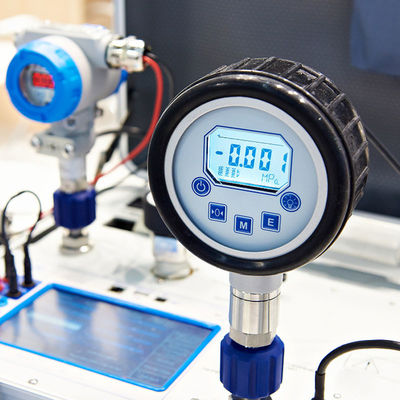 Обнаружение аттестации Cqm Cb лабораторных исследований лабораторного исследования лампы фар быстрые и обслуживание приведенные аттестации