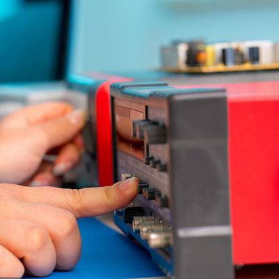 Быстро обнаружение обслуживаний лабораторного исследования UL Csa лабораторного исследования лампы стола и обслуживание аттестации