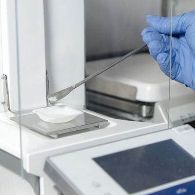 Материалы контакта еды теста аттестации лаборатории УПРАВЛЕНИЯ ПО САНИТАРНОМУ НАДЗОРУ ЗА КАЧЕСТВОМ ПИЩЕВЫХ ПРОДУКТОВ И МЕДИКАМЕНТОВ SGS приправляя обслуживание удостоверения подлинности третьей стороны